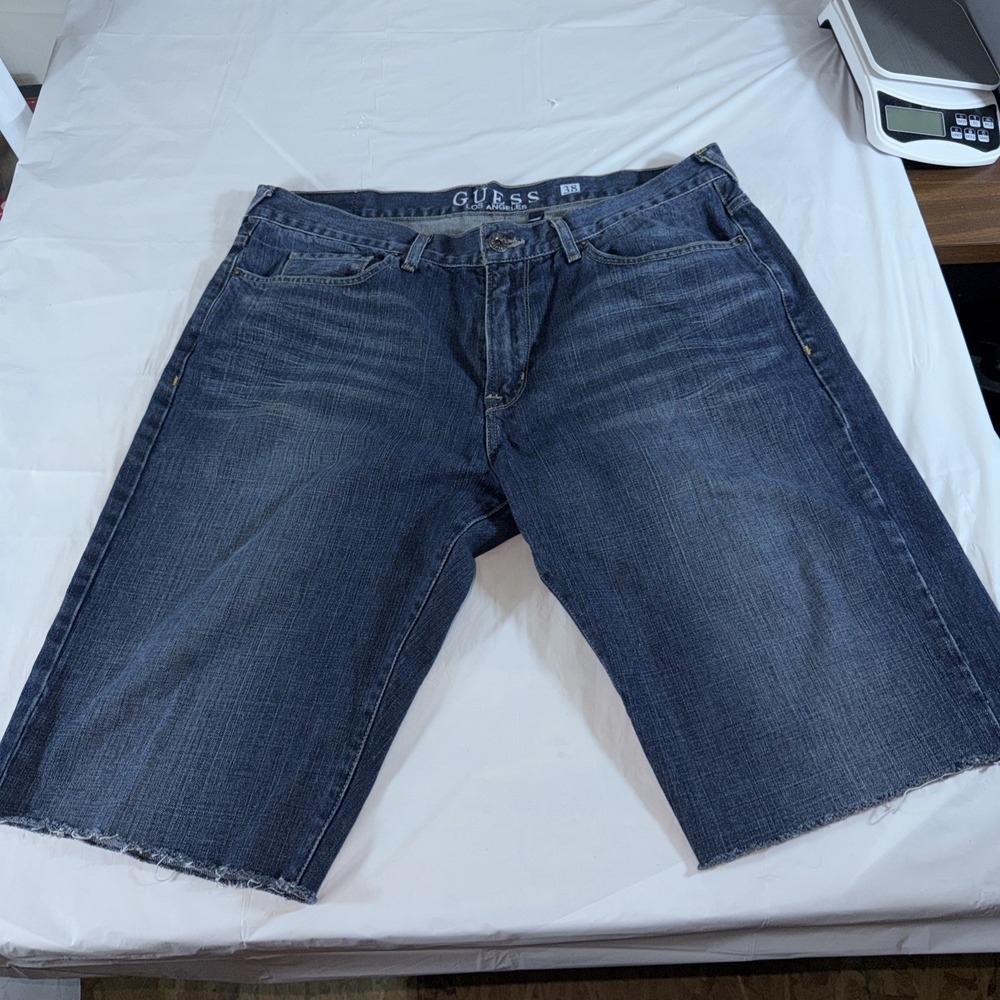 Vintage Y2K Guess Jeans 38  Medium Wash Shorts 24" Legs 11" Width